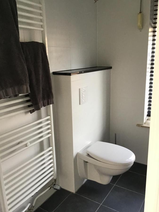 Chic Appartement In Sas Van Gent מראה חיצוני תמונה
