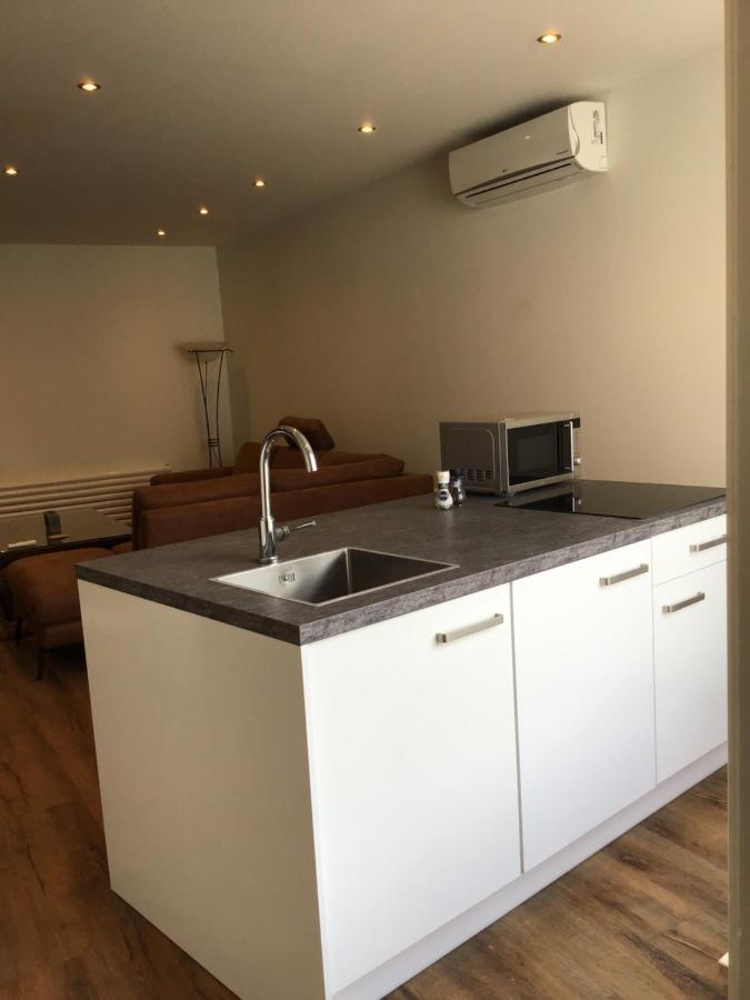 Chic Appartement In Sas Van Gent מראה חיצוני תמונה